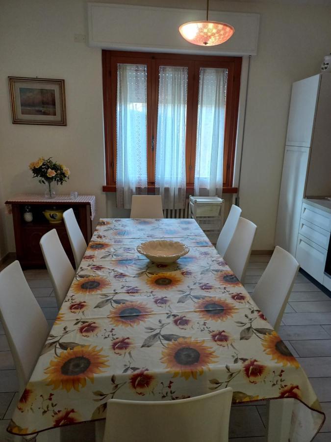 Villa Ester Camaiore Buitenkant foto