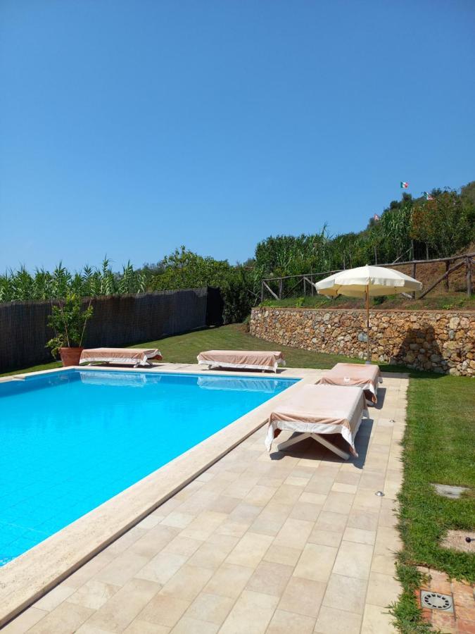 Villa Ester Camaiore Buitenkant foto