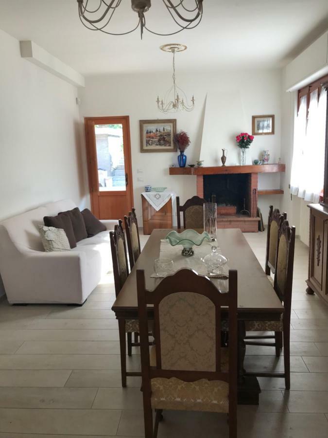 Villa Ester Camaiore Buitenkant foto